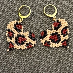 Leopard Print Heart Beaded Earrings